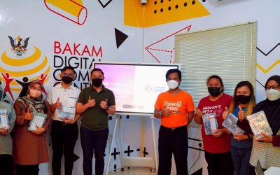 Program Makerspace: Jom Kenali Arduino anjuran Pusat Komuniti Digital (Digital Community Centre) Bakam dengan kerjasama Pustaka Negeri Sarawak, Miri