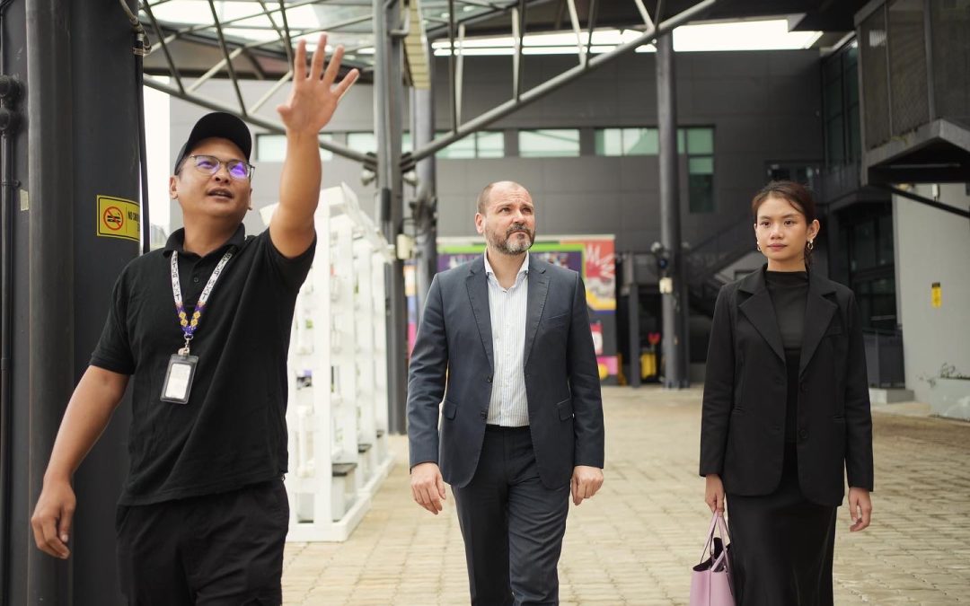 Lawatan oleh BCN Smart Technologies ke TDV