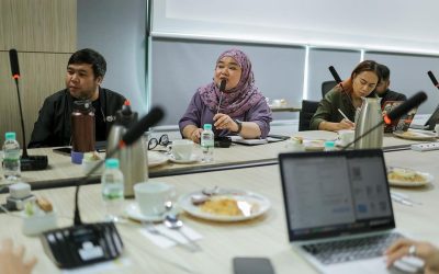 Mesyuarat Kementerian Sains, Teknologi dan Inovasi (MOSTI) mengenai inisiatif Kotak Pasir Sarawak di TEGAS Digital Village.