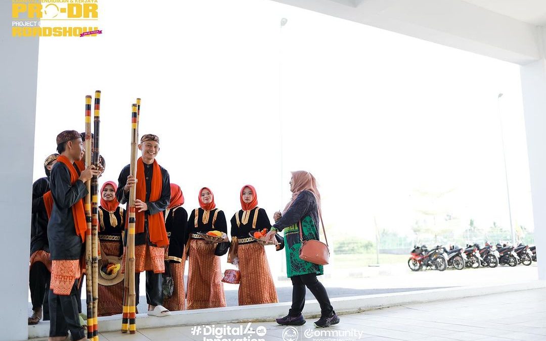 Sesi pagi yang produktif untuk pelajar-pelajar di Daro.