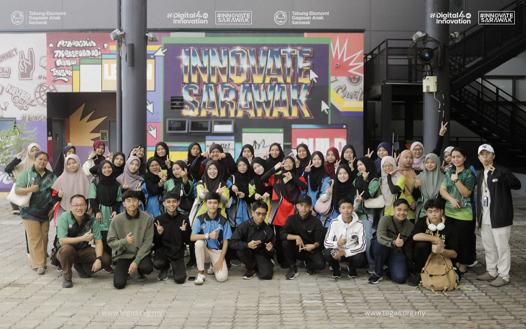 SMK Sarikei Baru Explores TEGAS Digital Village